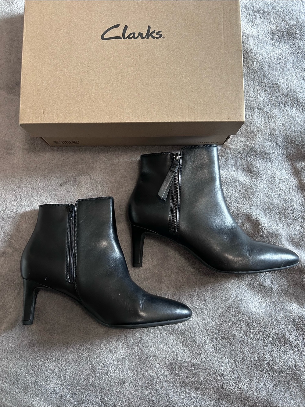 Clarks Calla Blossom Ankle Boots - Picture 2 of 7